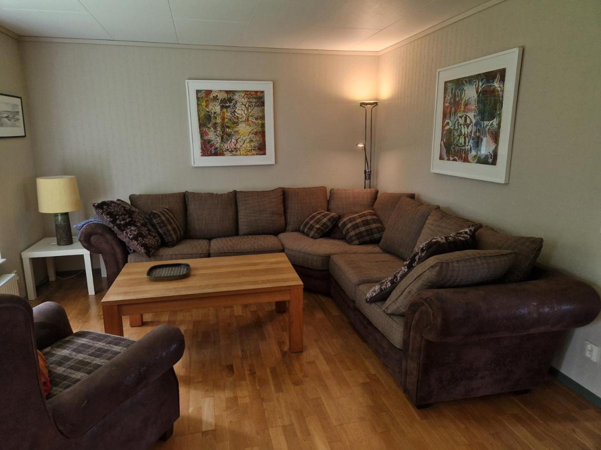 Lantlig Villa Utanfoer Uppsala Alunda Eksteriør bilde